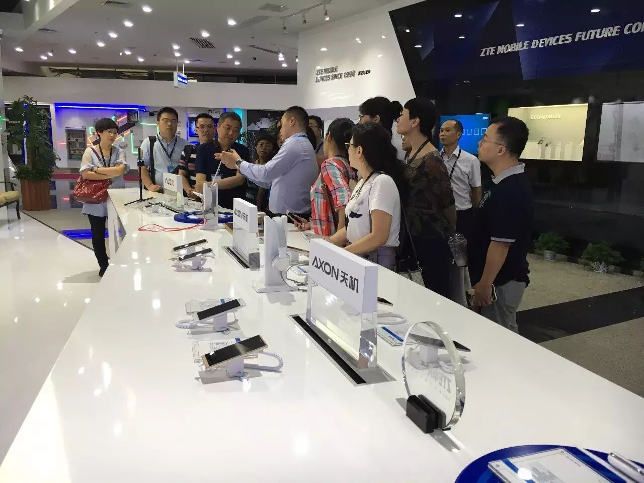 《科技改变生活,共享便利财务——高顿财菁会参访中兴通讯》配图 1
