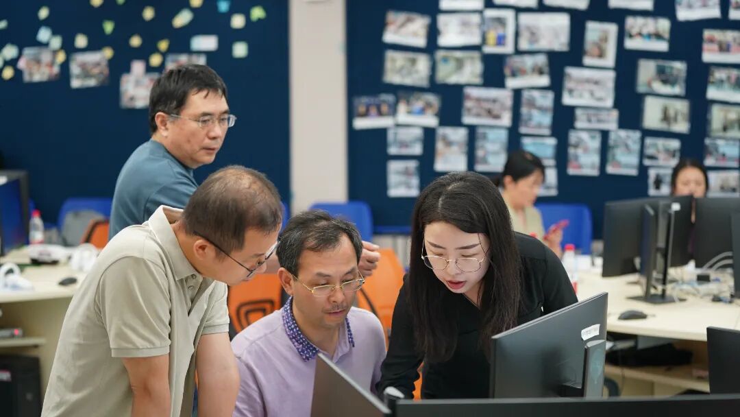 《中兴新云与华中科技大学管理学院开展财务数智化教学研讨》配图 11