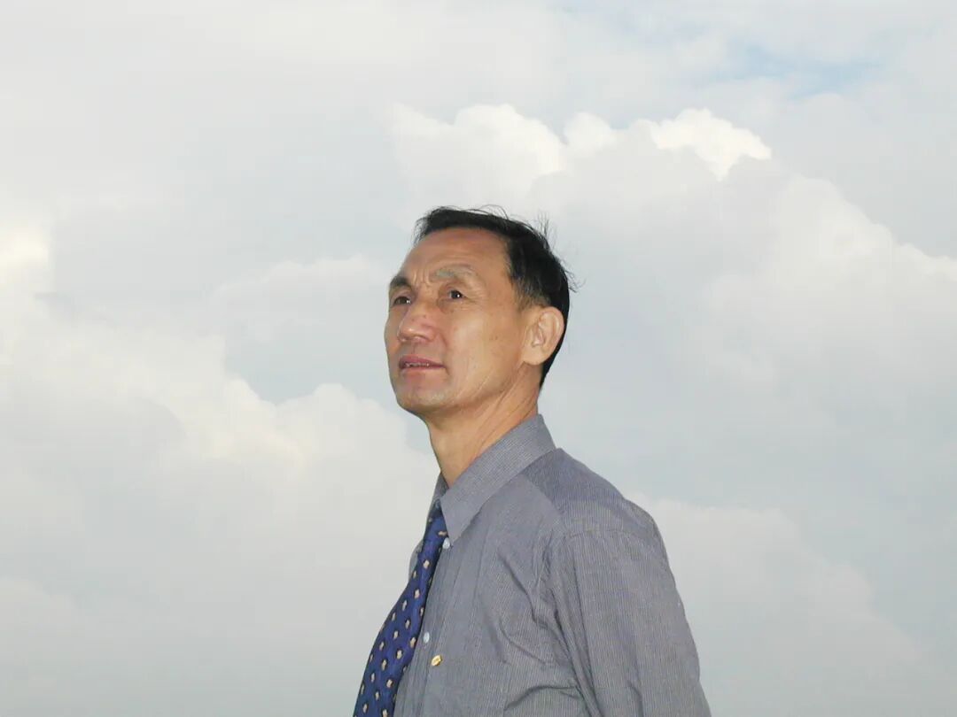 侯为贵历史影像