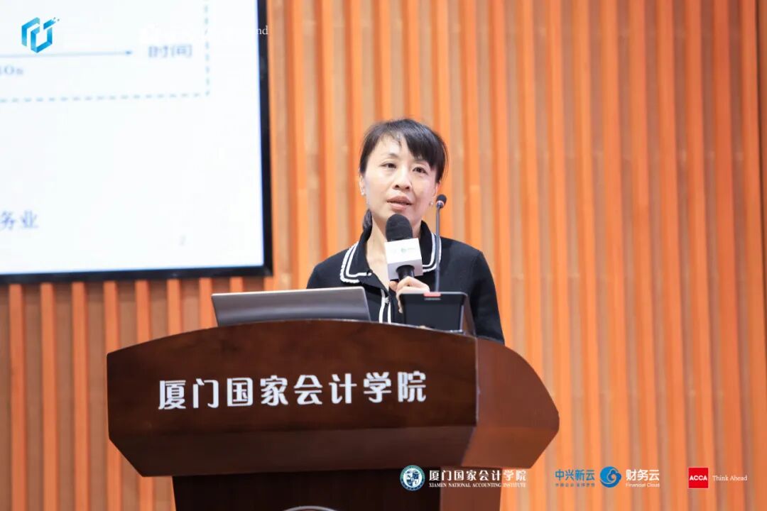李诗教授