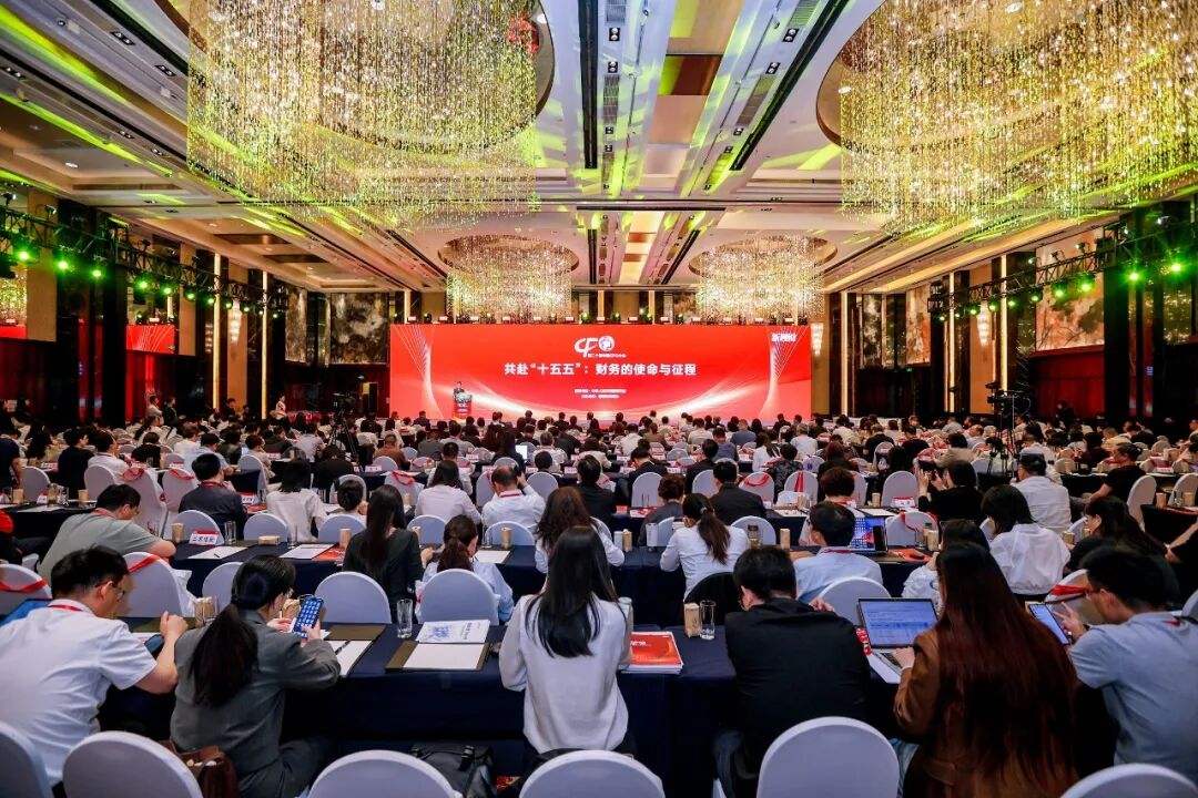 中兴新云荣获“2025年度中国数智化穿透监管金奖”